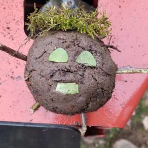 Meet your Posher, Carlos